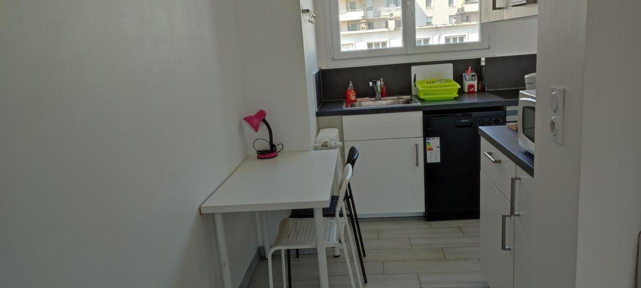 Appartement 83 M2, 4 Lits , 5 Pers, 100 M De La Gare, Confortable Et Lumineux Гавр Экстерьер фото