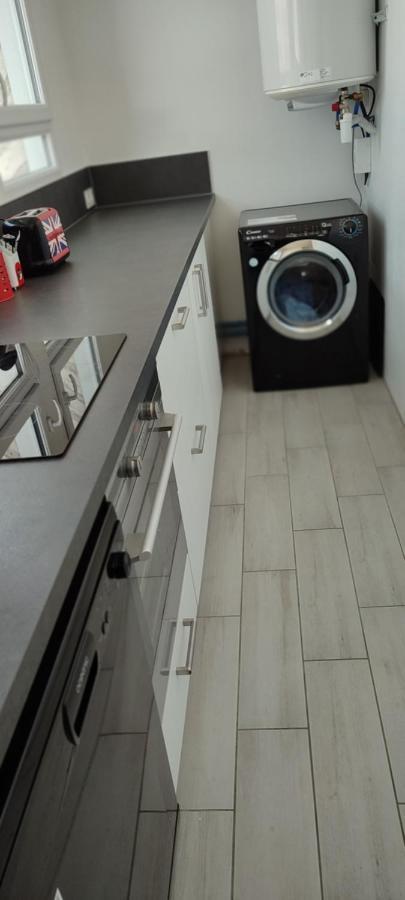 Appartement 83 M2, 4 Lits , 5 Pers, 100 M De La Gare, Confortable Et Lumineux Гавр Экстерьер фото